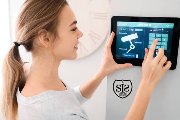 Do Homes in Stony Point Benefit From Smart Security Integration?